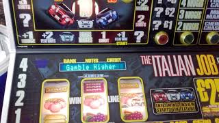 ITALIAN JOB. STAN SNIFFS OUT A JACKPOT ! WOOF WOOF ! fantástico juego de perros screenshot 5