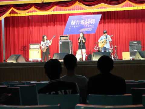 第39屆輔大青韻獎 個人組 24陳姿羽 傻子