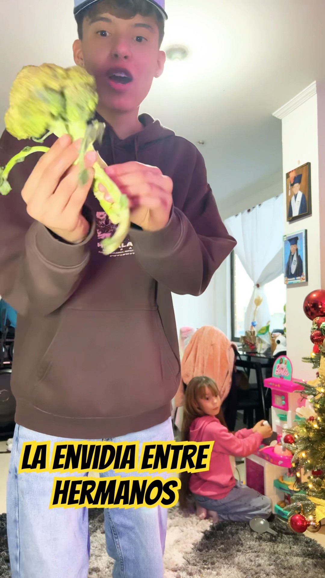 Envidia entre hermano #humor #cosasdefamilia #shortviral #shortviral