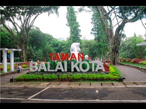 Visit Balai Kota Bandung Park YouTube