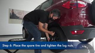 Ford EcoSport: How to change your tires!