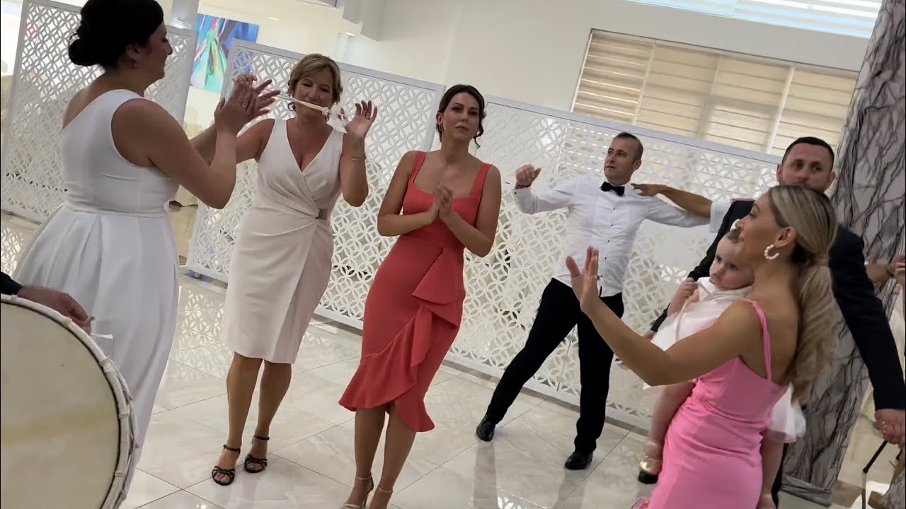 Makedonska gajda za Majkata i Tatkoto na krsteničkata -Extra band Bitola