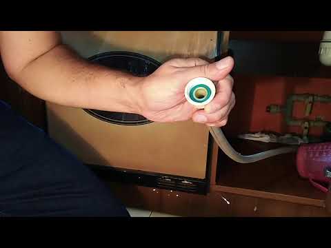 Как починить протечку шланга стиральной машины (замена прокладки)