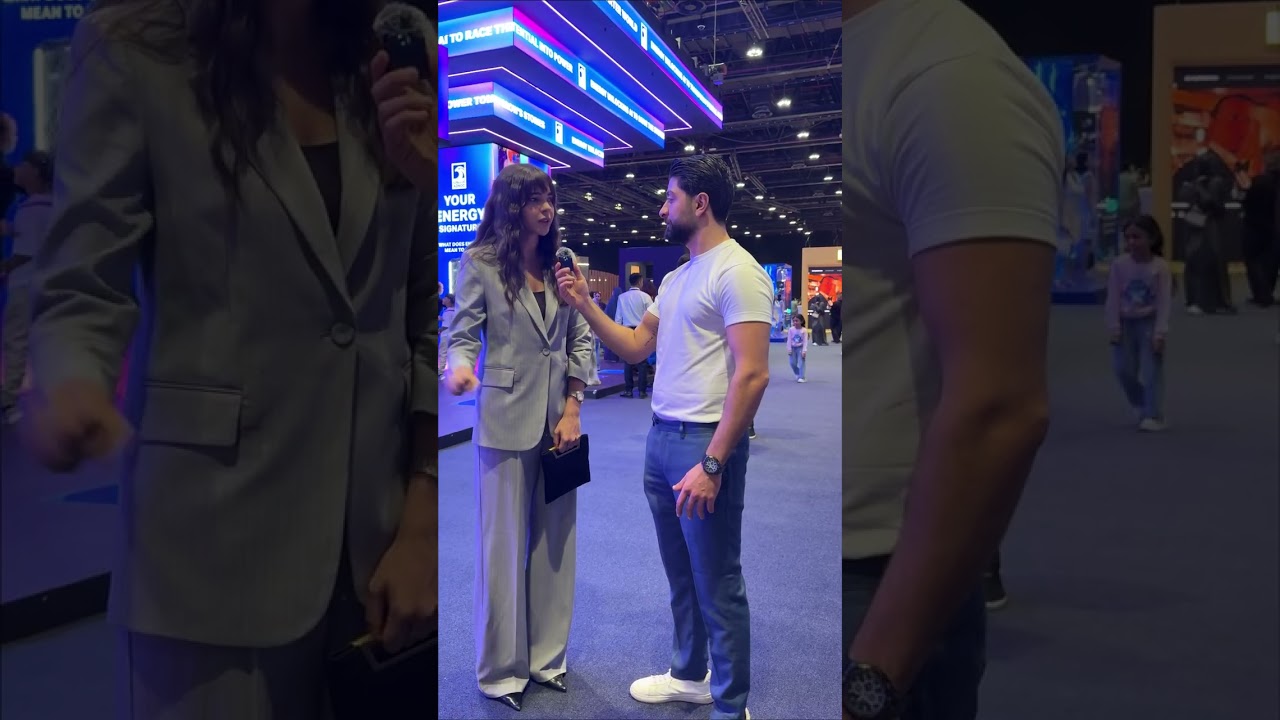 @YaraBouMonsef  الجميلة يارا…صاحبة المحتوى الجميل واللي ع طول بتفاجئنا بأفكارها الرهيبة…… ربيع حسن