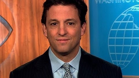 Minimum wage hike will raise income but cut jobs, CBO report says