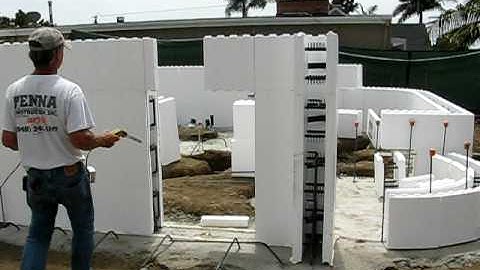 Fox Blocks Forming Solutions Tony Penna Hot Knife cuts door openings 8 2010 017