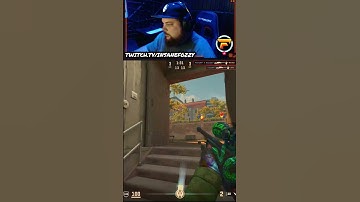 Triple Takedown Epic CS2 Clutch Moment!