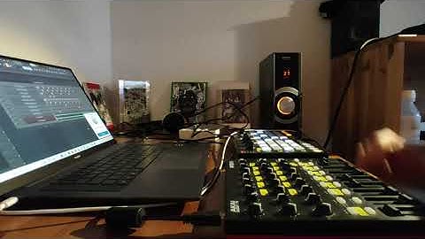 Live Acid Techno - FL Studio 20, Akai Midimix, Akai Fire