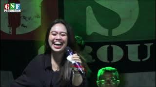 ROSA JAMILA X ELSA SAFITRI - DINGIN