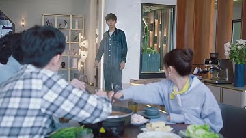 速看EP19🤖陆漓请同事吃饭，却意外曝光和霸总同居，惊呆众人！🤖程序员那么可爱 Cute Programmer