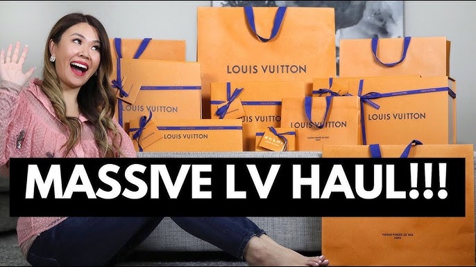 Louis Vuitton Vivienne unboxing Hawaii Charm💕🌺💕