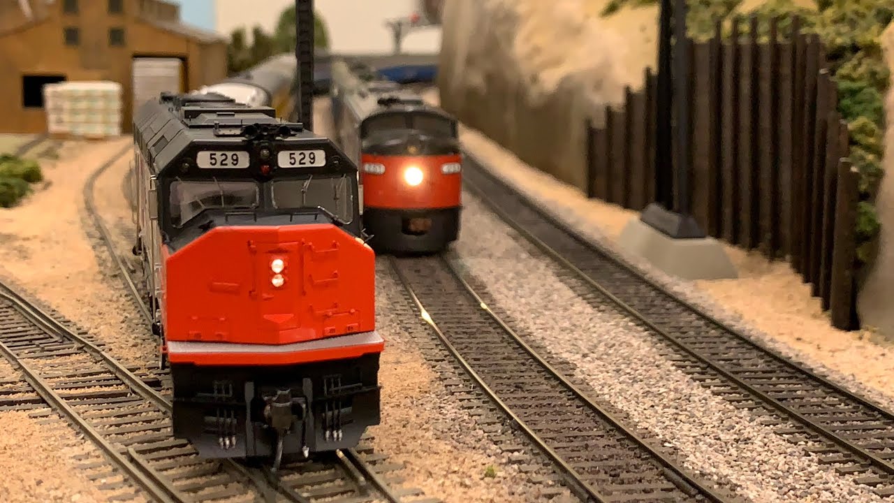 NON STOP HO Scale Model Trains | Amtrak, SP & More | Ep.9 [4K]