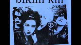 Vignette de la vidéo "Bikini Kill - New Radio"