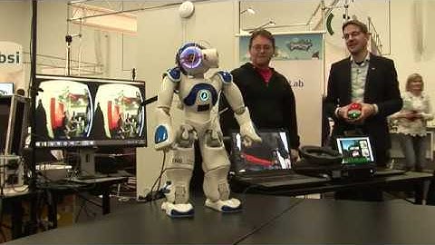 Application Examples for VR Systems via Gesture Control