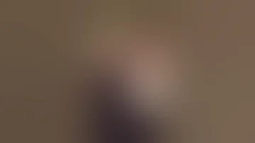 استوريات مص الشفايف 