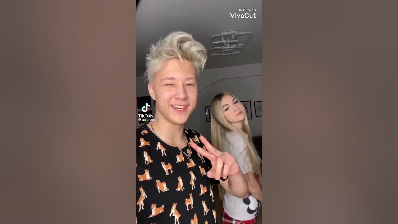 С кем встречается софа