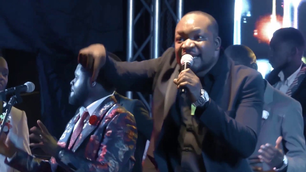 C'EST MA SAISON  by Alka MBUMBA Live 5ans GRP HORIZON PRODUCTION