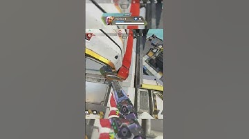 banged on his head ! #apexlegends #apex #fyp #apexlegendsclips #viral