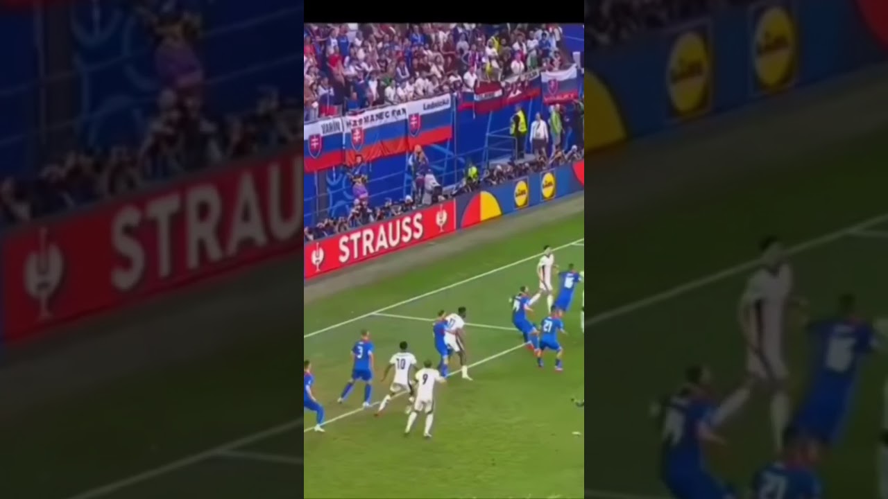 Real Madrid player bicycle vs Barcelona player bicycle 🤫