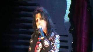 Alice Cooper - Hellfest 2010 - School's Out / No More Mr. Nice Guy HD