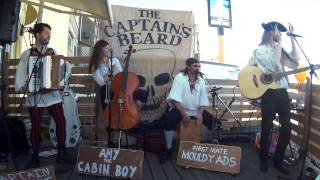 Video thumbnail of "Drunken sailor (The Captain's Beard at The Hope Inn)"