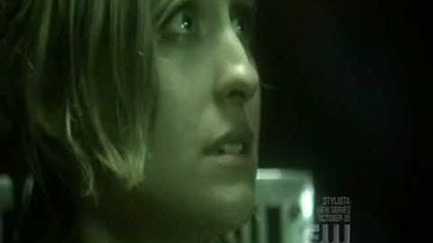 Smallville - chloe & jimmy /shiny toy guns