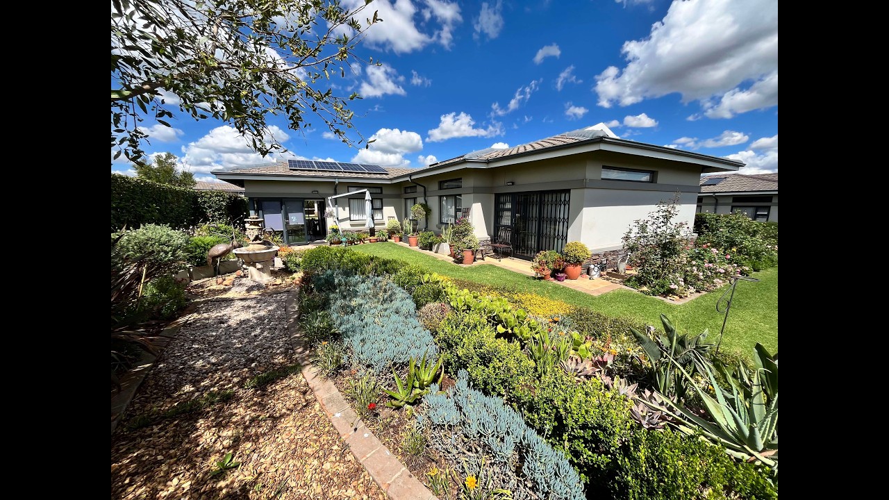 FOR SALE - UPMARKET RETIREMENT ESTATE IN BENONI R3 250 000