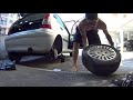 Como trocar o pneu do carro? Take it Easy!