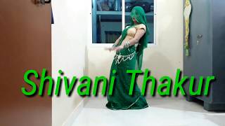 Pahir Ke Pet Ke Niche Saari - Shivani Thakur