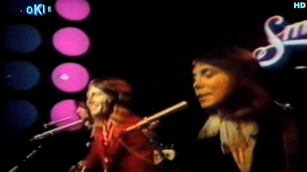 Smokie lay back in the arms. Smokie lay back in the arms