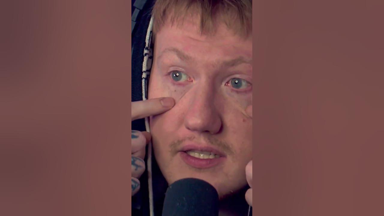 Ударивший цифра 3