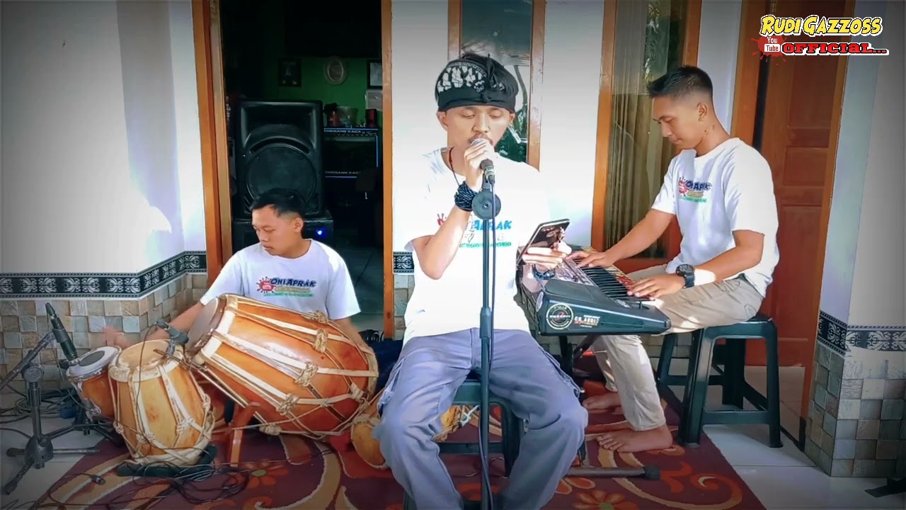 AIR BUNGA (Rita Sugiarto) VOC ONI APRAK VERSI DANGDUT BAJIDOR.