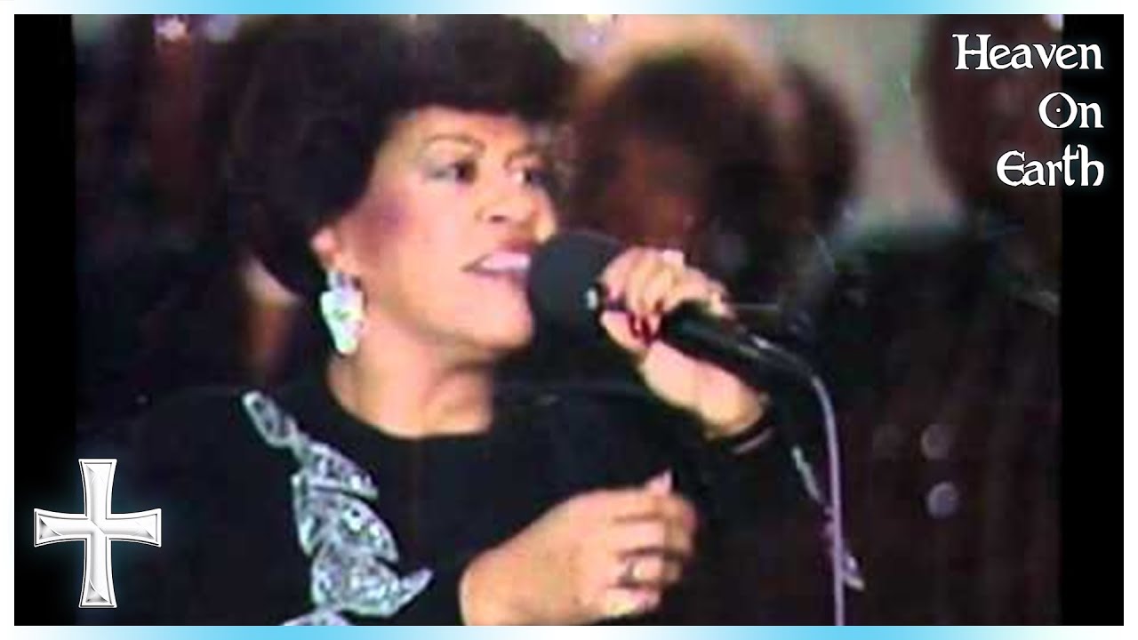 Full & Complete - Walter Hawkins & The Love Center Choir - YouTube