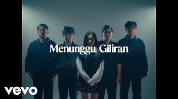 for Revenge - Menunggu Giliran ft. Elsa Japasal (Official Lyric Video)