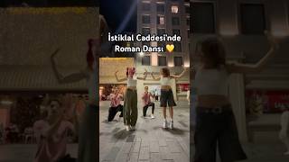 Arkadan Geçen Mavili Abi Çok Iyi Değil Mi😅😂