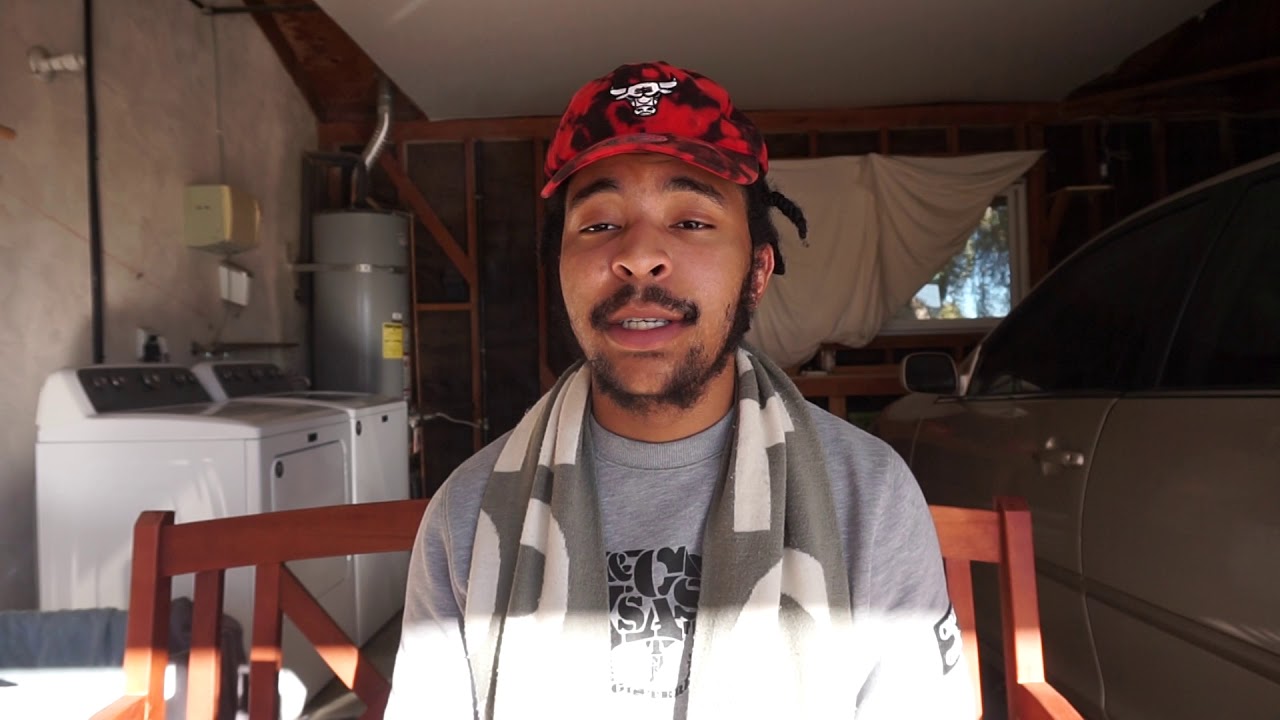 SMOKING AN EIGHTH BLUNT FOR CHRISTMAS