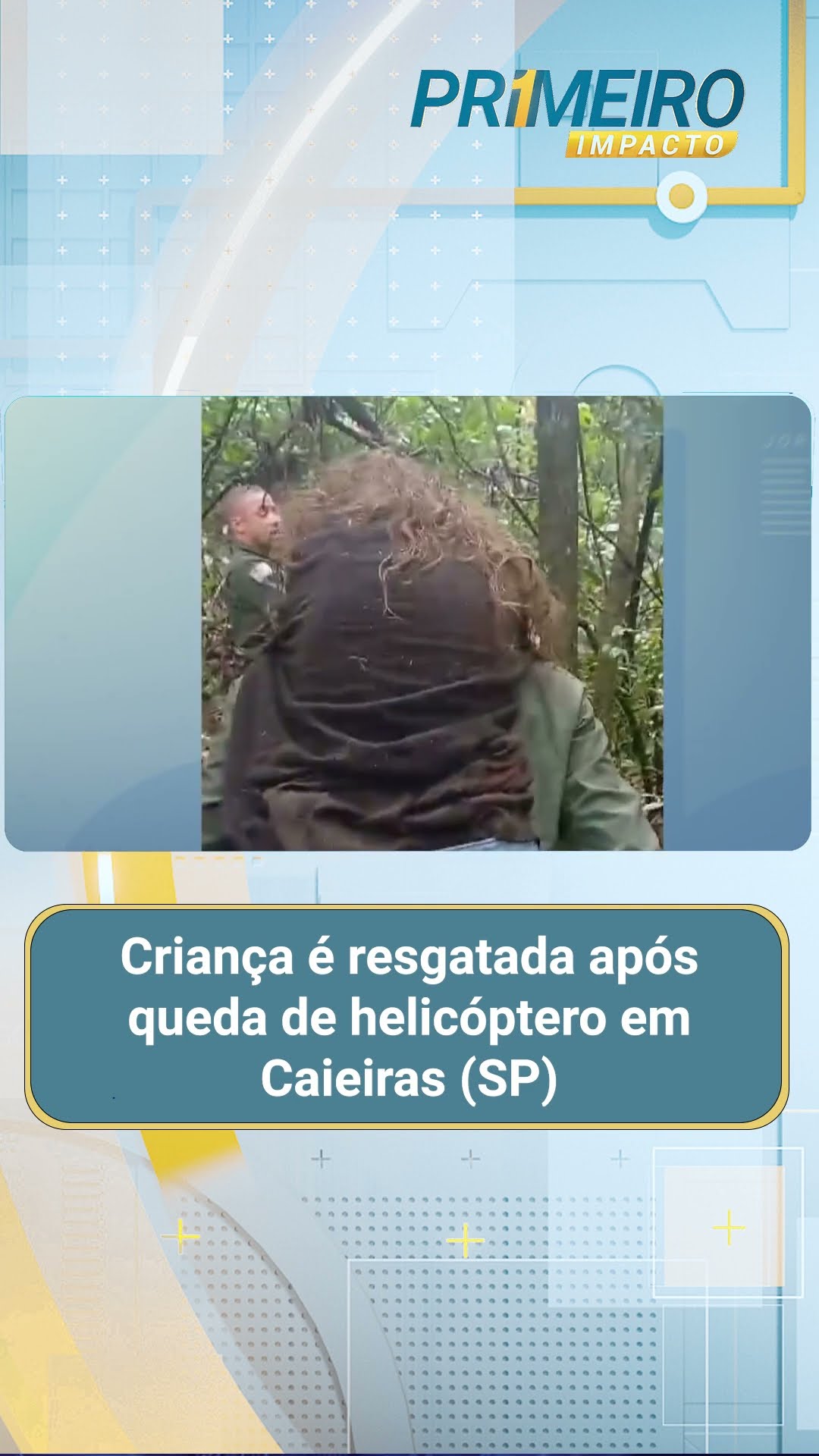 Criança é resgatada após queda de helicóptero em Caieiras (SP)