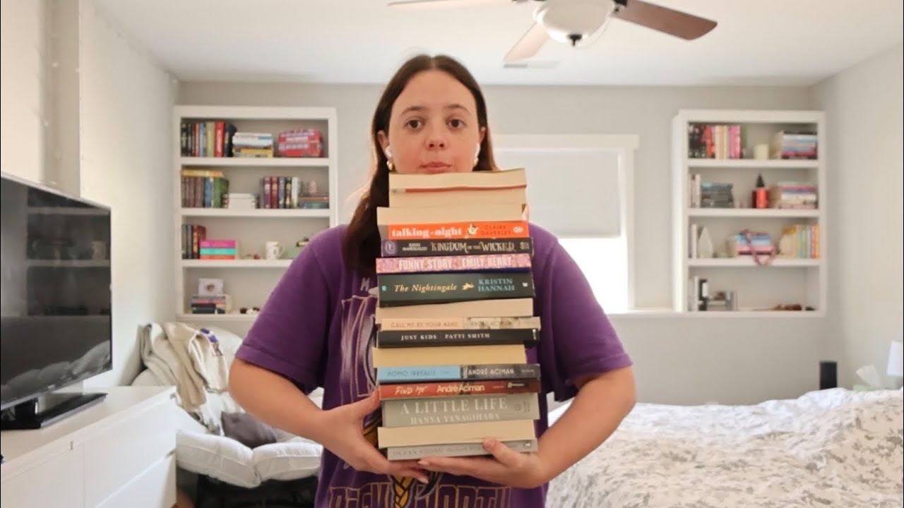 reorganizing my bookshelves!!