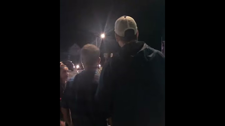 Chris Evans with fans on the set of #DefendingJacob in Leominster, MA. (July 18, 2019)