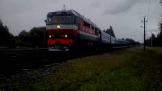 ТЭП 70 с пассажирским поездом Коммунары - Брест станция Тёмный лес