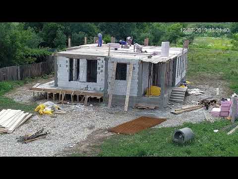 Video: Se poate ridica o casă construită pe lespede?
