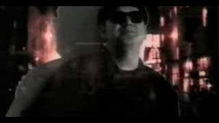 Cock Sparrer - Because you're young (clip)