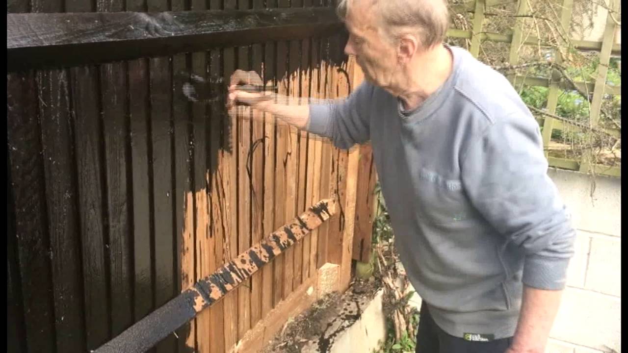 Preserve Your Wooden Fence With Engine Oil Part 1 Youtube