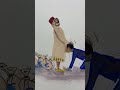 La cumbre es – trash art, streetart video, street art video Barcellona