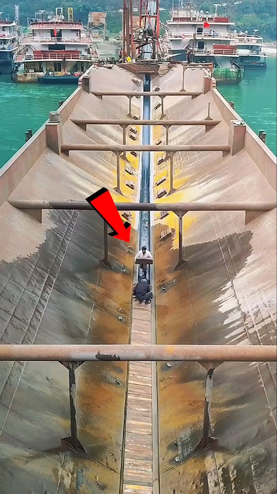 Proses Bongkar Muat Kapal Tongkang 3500 Ton Kerikil! ⚓️🚢 #faktaunik #education