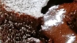 FLAN AL CIOCCOLATO FONDENTE , RICETTA VELOCE! ( idea riciclo uova di Pasqua)