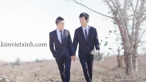 [Báo 24h]  Cặp đôi đồng tính ở miền Tây Một người vừa qua đời sau khi uống thuốc tự tử