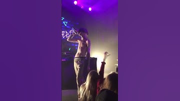 Thumbnail of Lil Peep - "Honestly" live