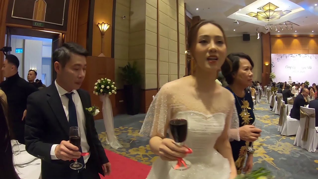 ĐÁM CƯỚI NGHỆ SĨ CÔNG LÝ - NGỌC HÀ, CÙNG CÁC TÁO QUÂN - Độc bước official