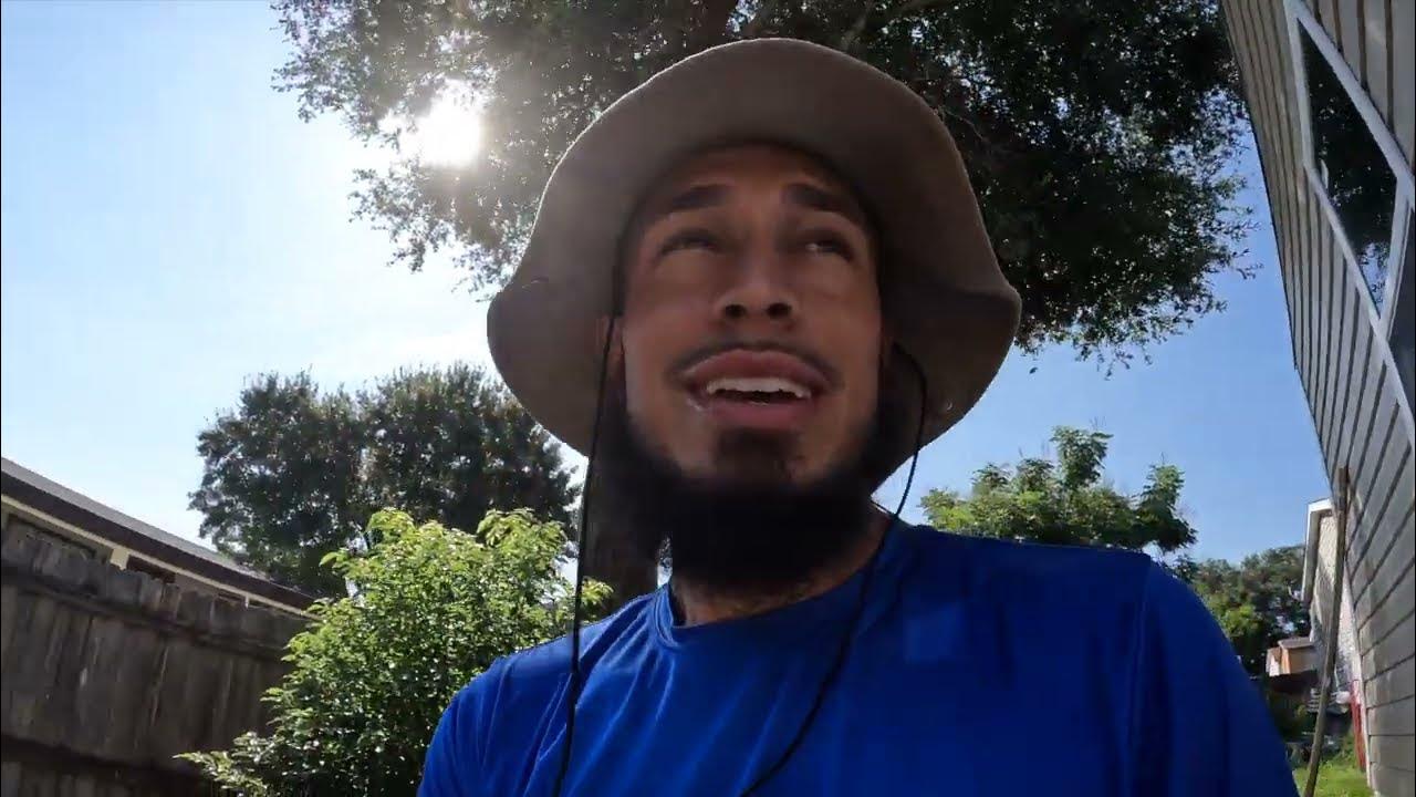 FLIPPING A MOBILE HOME 100,000 PROFIT. Episode 14 **INSTALLING Vinyl